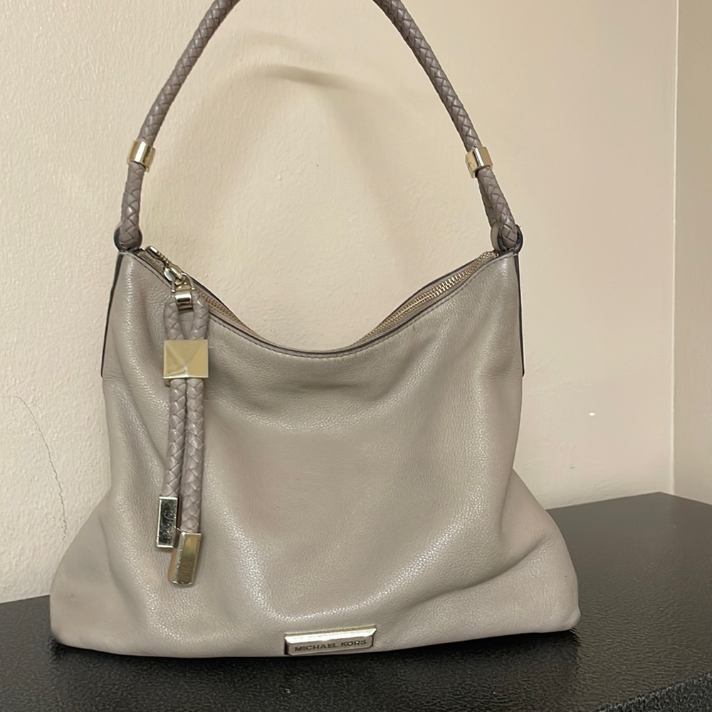 MICHAEL kores leather hobo shoulder bag